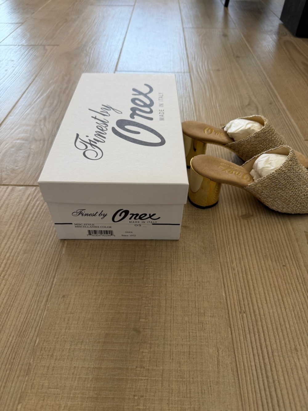 Onex Metallic Gold Woven Slide Wedges NIB - Picture 7 of 7